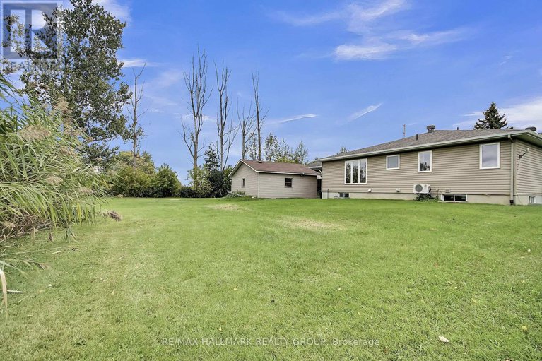 28411379/8441-mitch-owens-drive/carlsbad-springs/ottawa/ontario/K0A1V0_25