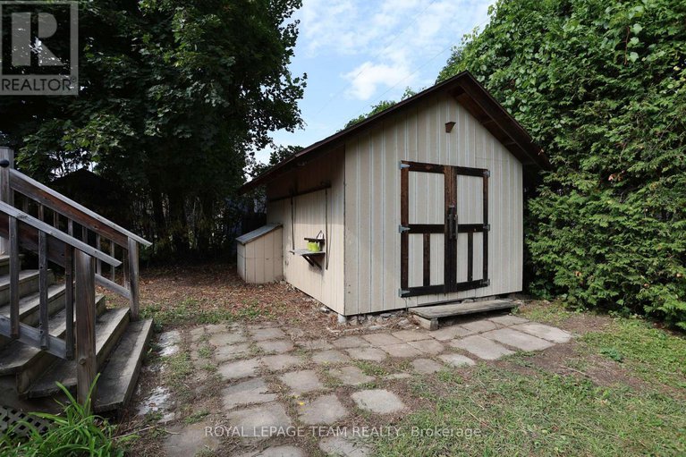 28826941/425-joseph-street/kemptville/north-grenville/ontario/K0G1J0_37