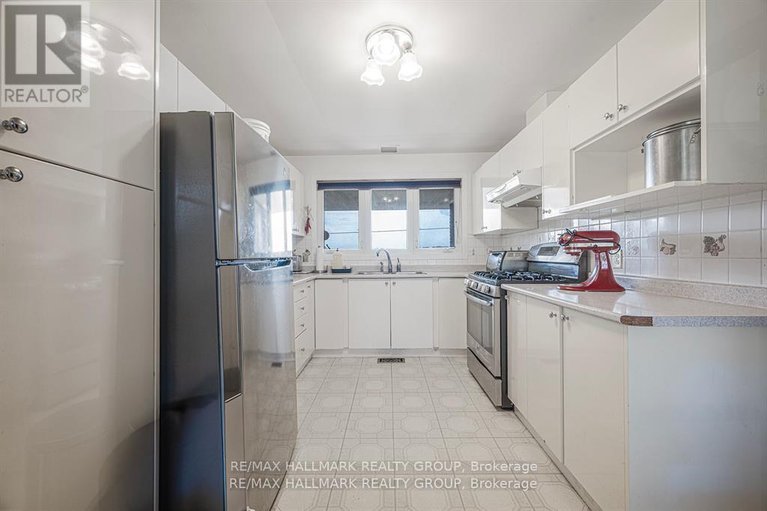 29562985/6050-old-richmond-road/south-of-fallowfield-road/ottawa/ontario/K0A2Z0_17