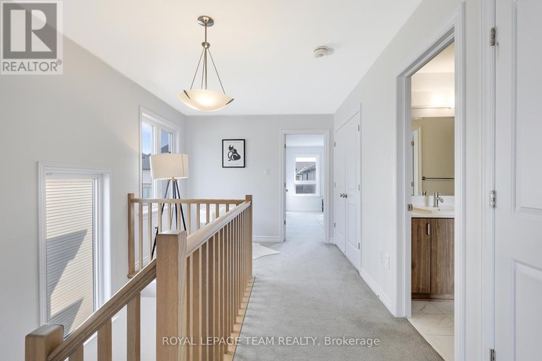 29464154/840-clapham-terrace/stittsville-south/ottawa/ontario/K2S2N8_44
