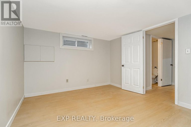 28516736/65-1029-meadowlands-drive/carleton-square/ottawa/ontario/K2C0K5_22