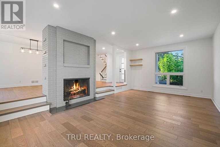 29114347/12-apache-crescent/city-viewskylinefisher-heightsparkwood-hills/ottawa/ontario/K2E6H7_12