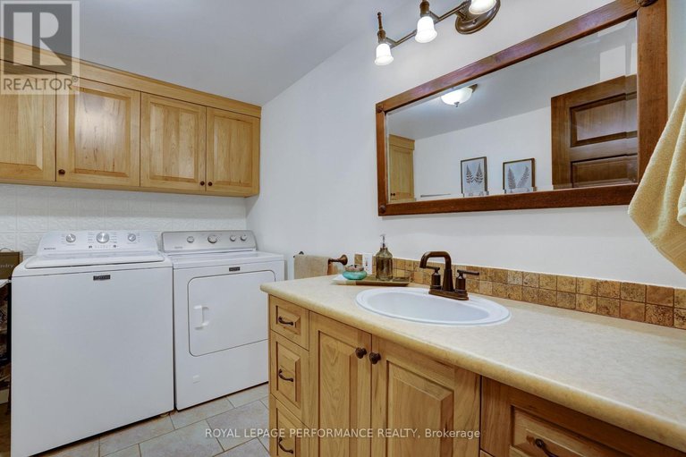 29667695/2666-yorks-corners-road/metcalfe/ottawa/ontario/K0A1V0_8