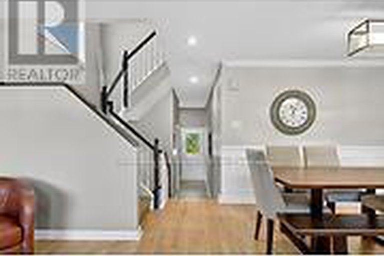 28946119/108-landover-crescent/emerald-meadowstrailwest/ottawa/ontario/K2M2W4_4