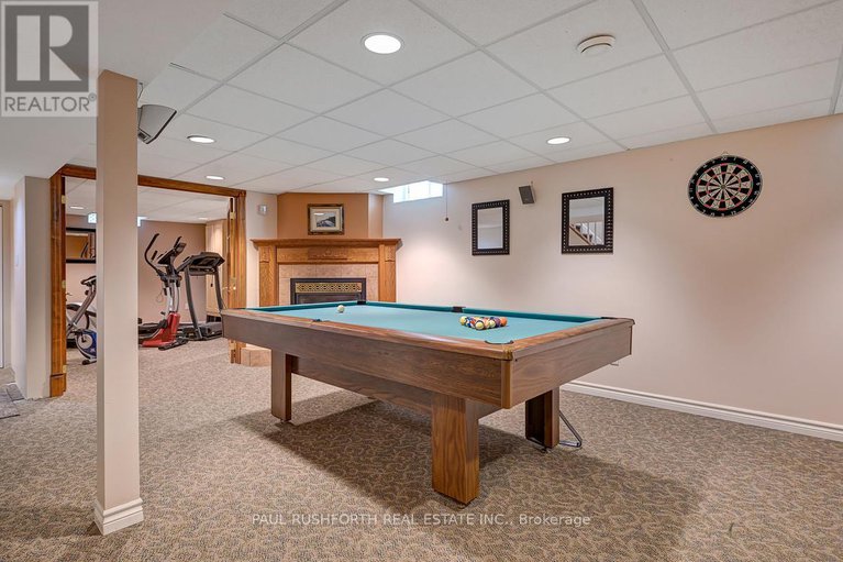 28613589/6156-vineyard-drive/convent-glen/ottawa/ontario/K1C2N6_22