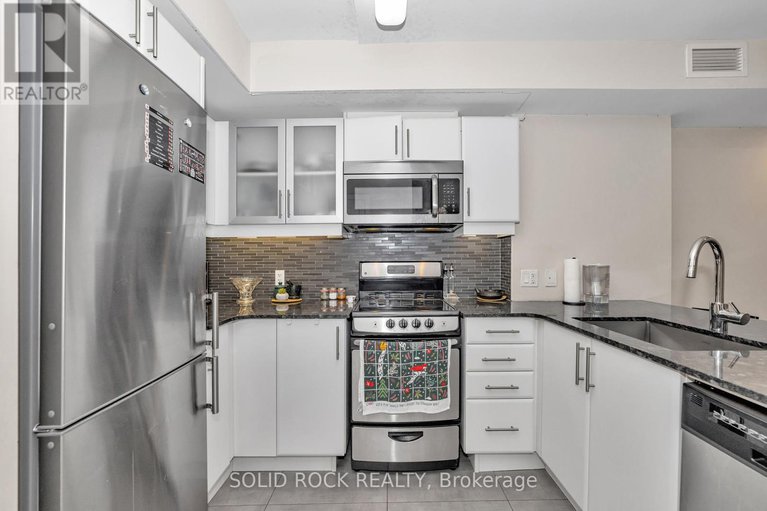 28668190/306-195-besserer-n/sandy-hill/ottawa/ontario/K1N0B6_7