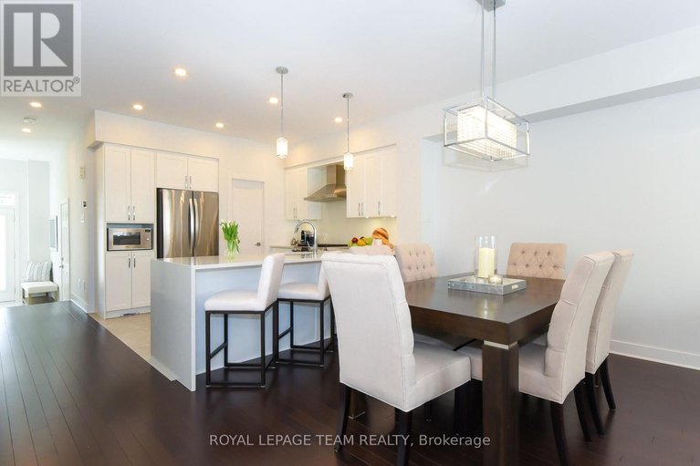 29666466/725-capricorn-circle/riverside-southgloucester-glen/ottawa/ontario/K4M0J4_9