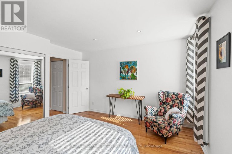 28965257/339-st-patrick-street/lower-townbyward-market/ottawa/ontario/K1N5K6_22