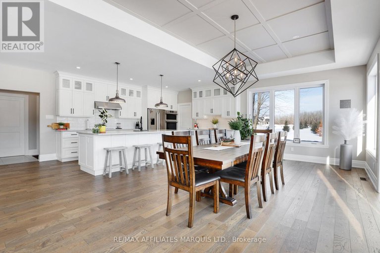 29355024/18150-st-laurent-boulevard/south-glengarry-charlottenburgh-twp/south-glengarry/ontario/K6H0G7_16