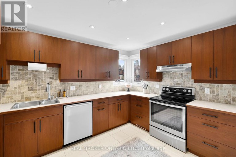 29578389/101-mcclintock-way/katimavik/ottawa/ontario/K2L2A5_11