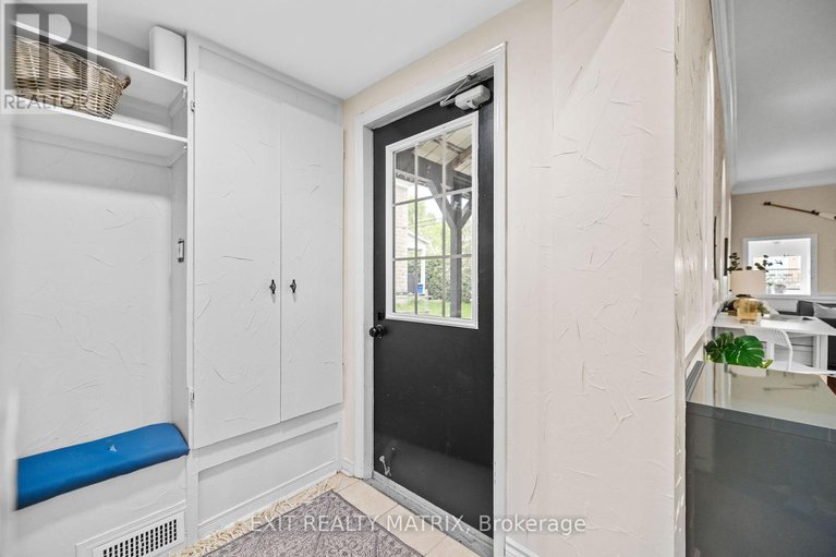 28365243/5515-osgoode-main-street/osgoode/ottawa/ontario/K0A2W0_20