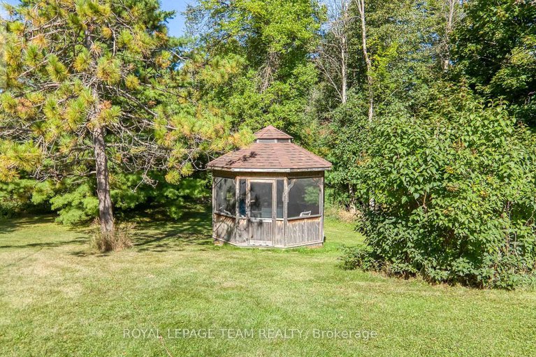 28847636/2828-con10-n/pakenham/mississippi-mills/ontario/K0A2X0_29