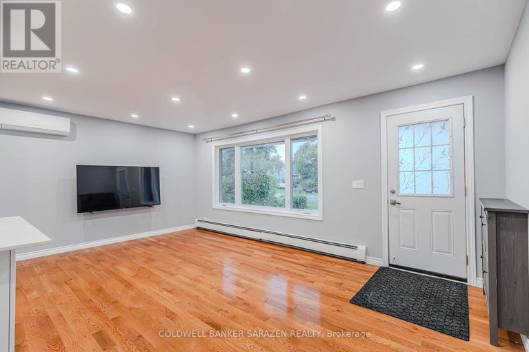 29294876/10-argue-drive/borden-farmstewart-farmcarleton-heightsparkwood-hills/ottawa/ontario/K2E6S1_5