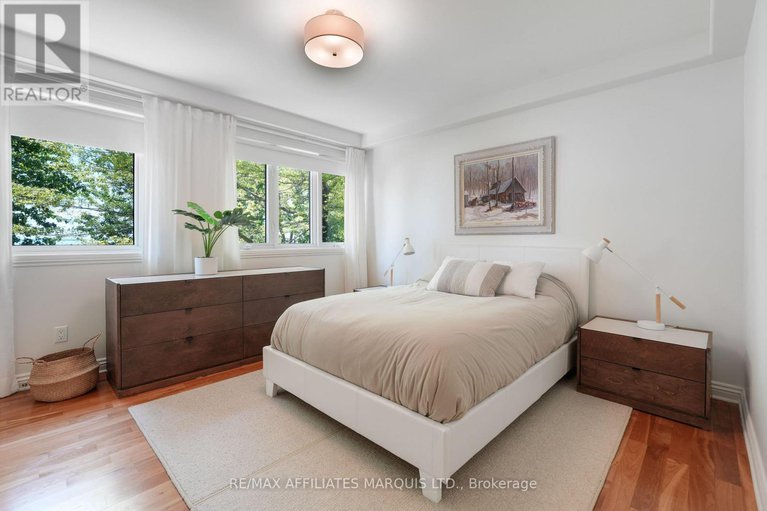 29435969/20562-old-montreal-road/lancaster/south-glengarry/ontario/K0C2C0_34