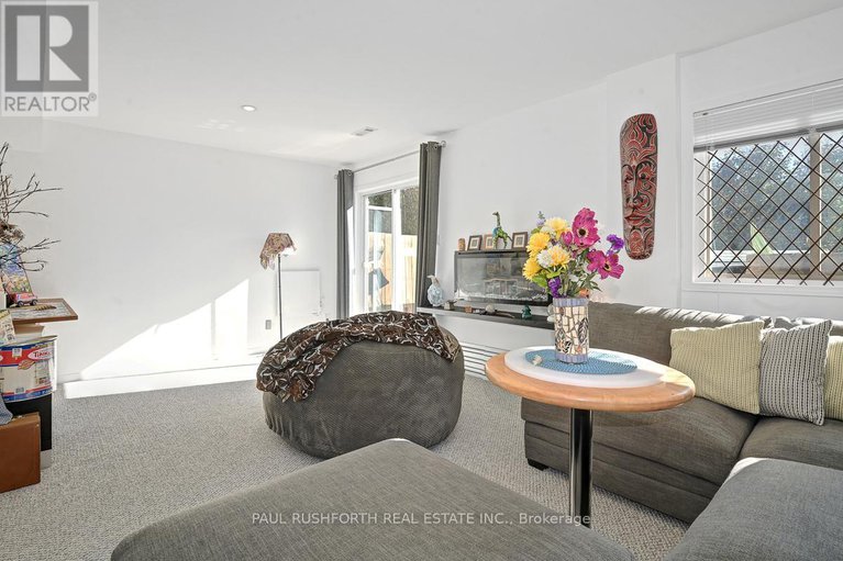 29060735/94-castlegreen-private/hunt-club-parkgreenboro/ottawa/ontario/K1T3N3_20