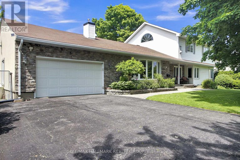 28389488/27-savuto-way/meadowlandscrestview/ottawa/ontario/K2G2S9_2
