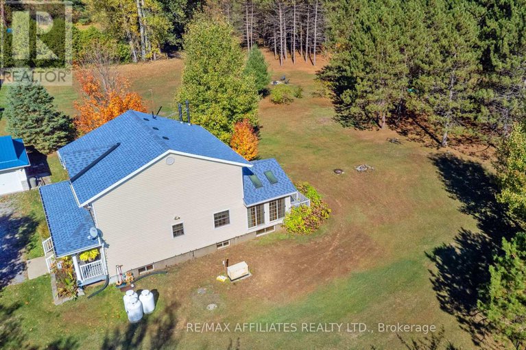 28980028/2296-eady-road/horton-twp/horton/ontario/K7V3Z8_34
