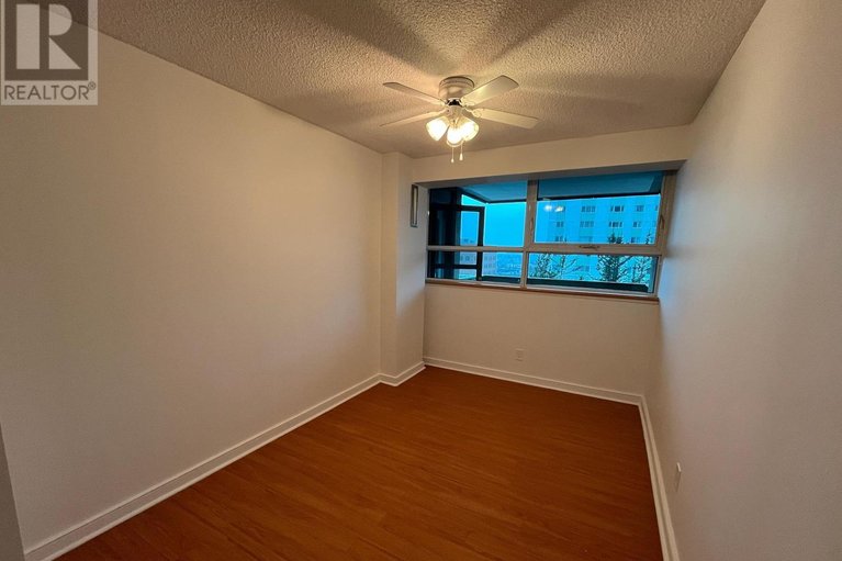 29597974/403-555-brittany-drive/viscount-alexander-park/ottawa/ontario/K1K4C5_9