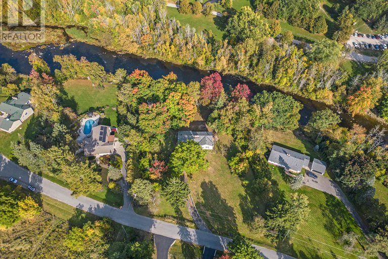 28376426/17-lockview-road/manotick-village-manotick-estates/ottawa/ontario/K4M1B2_38