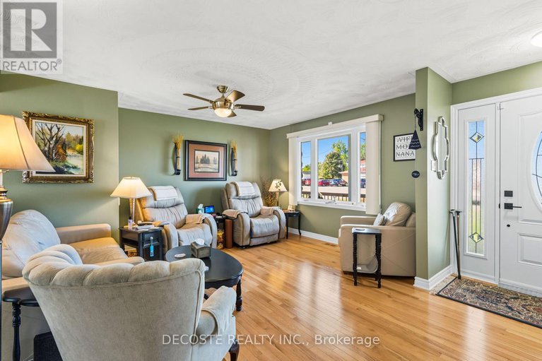 28940024/20322-lochiel-street-w/alexandria/north-glengarry/ontario/K0C1A0_5
