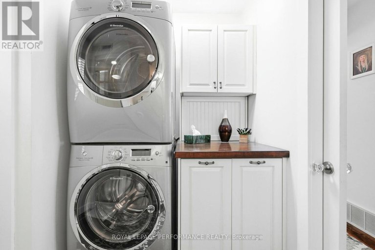 29401324/18537-stonehouse-point-road/south-glengarry-charlottenburgh-twp/south-glengarry/ontario/K6H5R5_30