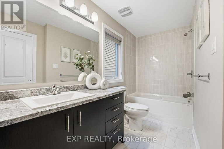 29383011/118-discovery-crescent/stittsville-north/ottawa/ontario/K2S0Z9_41