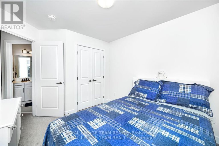 28271159/341-big-dipper-street/riverside-southgloucester-glen/ottawa/ontario/K4M0J3_23