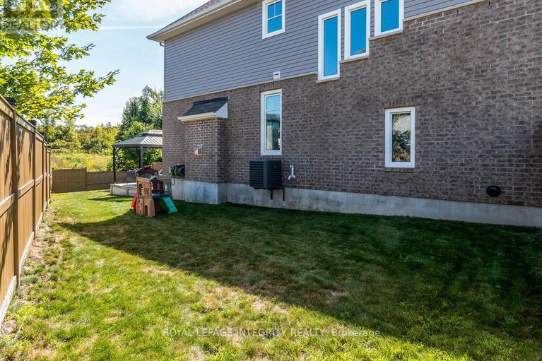 29027119/633-cartographe-street/camelot/ottawa/ontario/K4A1B6_37