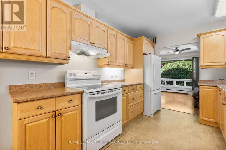 28945911/5-revol-road/merivale-gardens/ottawa/ontario/K2G0B8_19