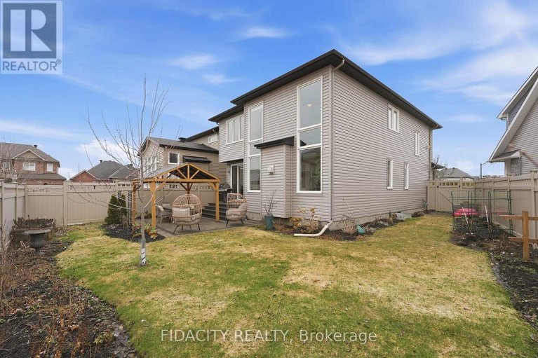 29617148/216-balikun-heights/emerald-meadowstrailwest/ottawa/ontario/K2V0A6_42