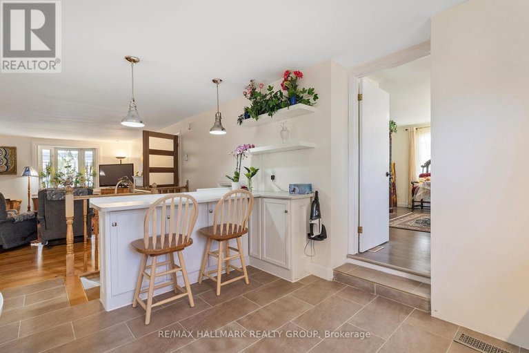 29421272/31-chaffey-street/brockville/brockville/ontario/K6V4L5_12