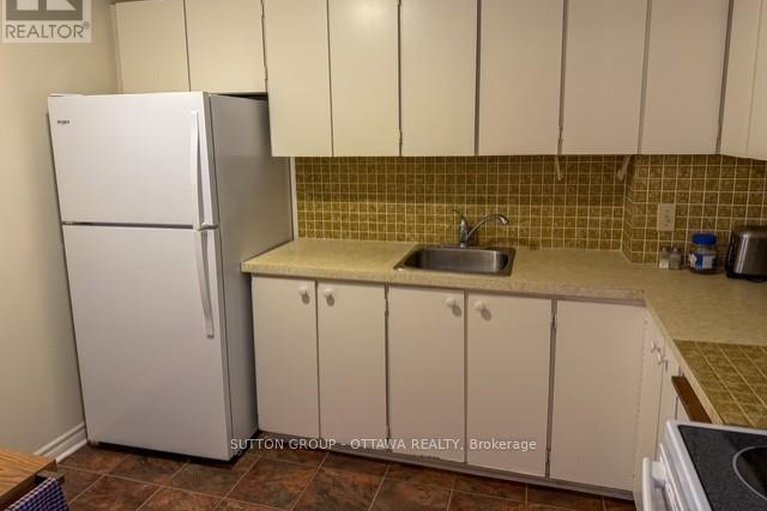 29055196/603-1599-lassiter-terrace/beaconwood/ottawa/ontario/K1J8R6_7