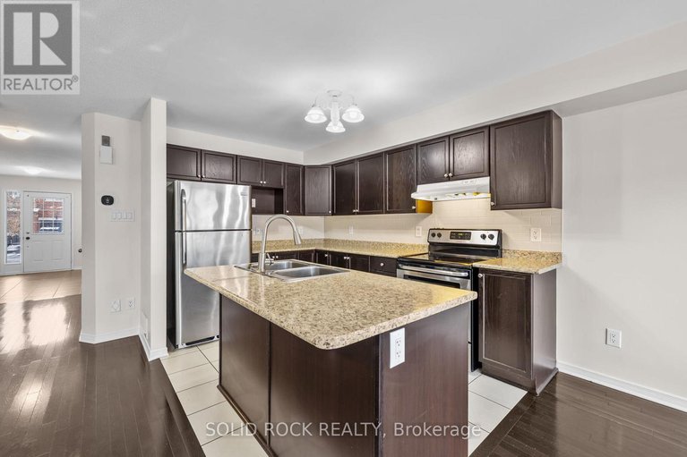 29105498/431-haresfield-court-w/riverside-southgloucester-glen/ottawa/ontario/K4M0B6_7