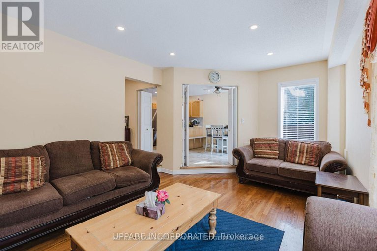 28620827/28-armagh-way/longfields/ottawa/ontario/K2J4C3_13