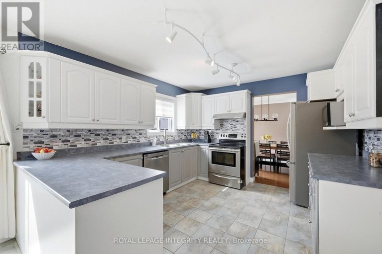 29646948/675-potvin-avenue/town-of-rockland/clarence-rockland/ontario/K4K1H2_12