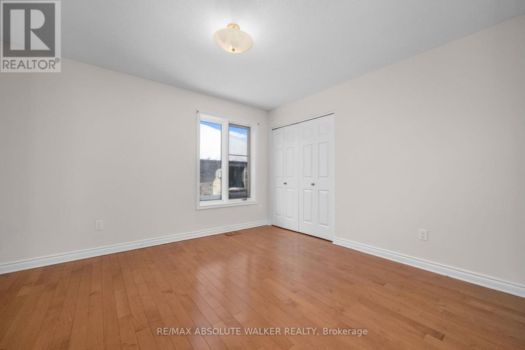 27963208/1072-bravar-drive/manotick-long-island-nicholls-island/ottawa/ontario/K4M1G3_21