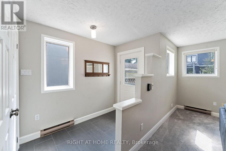 29117734/284-churchill-avenue-n/westboro-west/ottawa/ontario/K1Z5B6_9