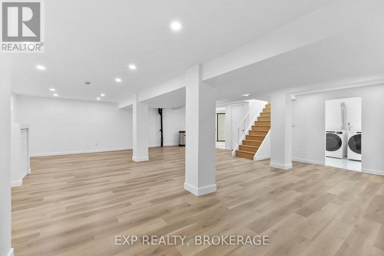 29279795/1502-farnsworth-avenue/alta-vista/ottawa/ontario/K1H7C3_31