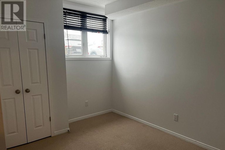 29397620/276-fir-lane/kemptville/north-grenville/ontario/K0G1J0_8