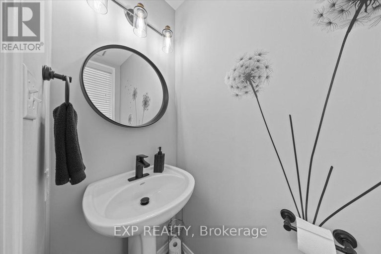 29428180/589-pepperville-crescent/emerald-meadowstrailwest/ottawa/ontario/K2M0E7_6