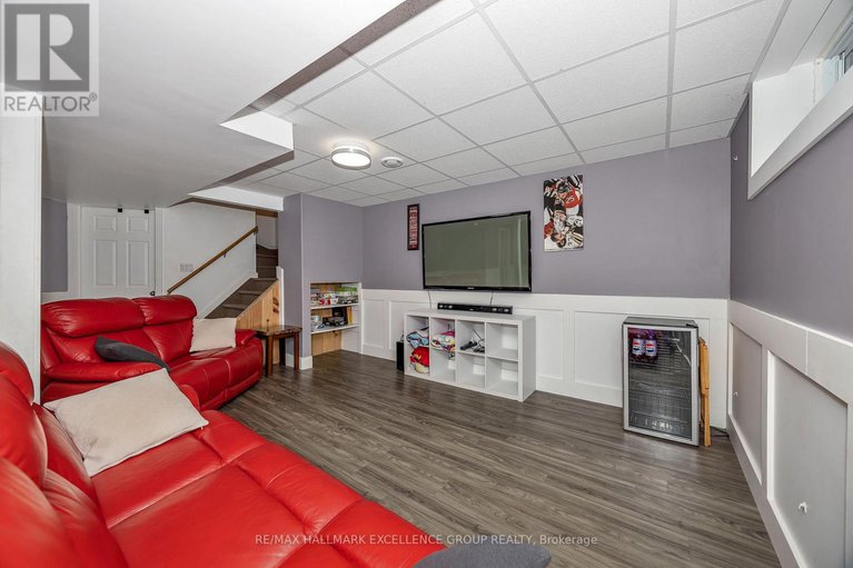 29430076/3317-elie-street/town-of-rockland/clarence-rockland/ontario/K4K1S1_36