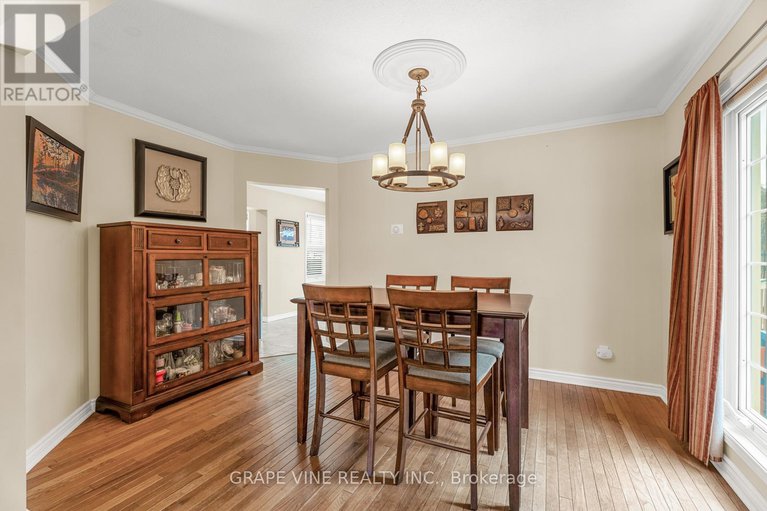 28125073/1651-westport-crescent/chateauneuf/ottawa/ontario/K1C6C4_17
