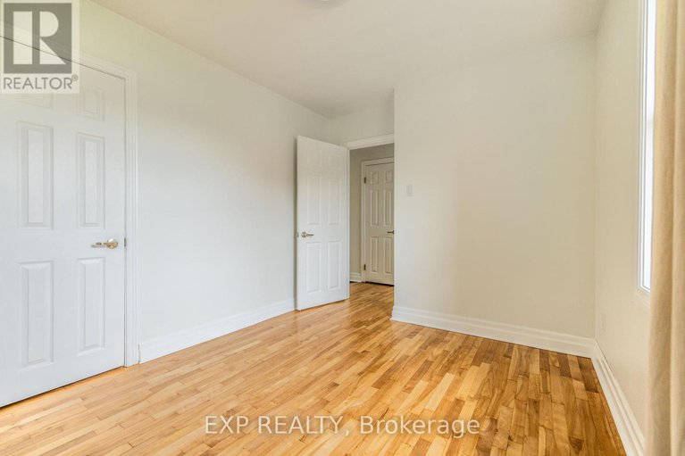 28811439/1954-rosebella-avenue/blossom-parkleitrim/ottawa/ontario/K1T1G7_20