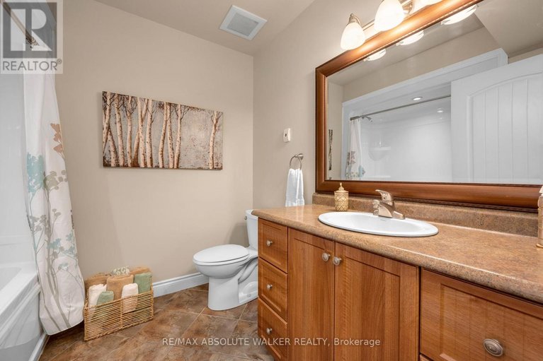 29487630/8134-adam-baker-way/osgoode-twp-north-of-reg-rd-6/ottawa/ontario/K0A2P0_42