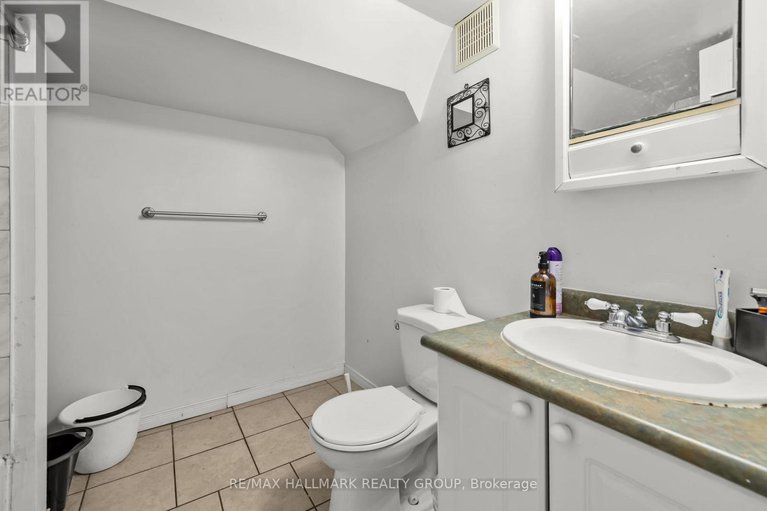 29149175/132-beausoleil-drive/lower-town/ottawa/ontario/K1N7V6_20