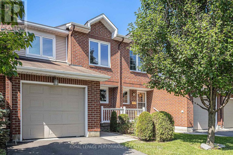 28553456/2015-summerfields-crescent/chapel-hill/ottawa/ontario/K1C7B4_3