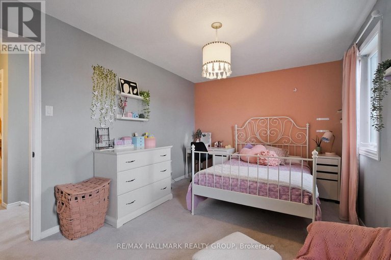 28342814/35-willow-glen-drive/bridlewood/ottawa/ontario/K2M1K8_18