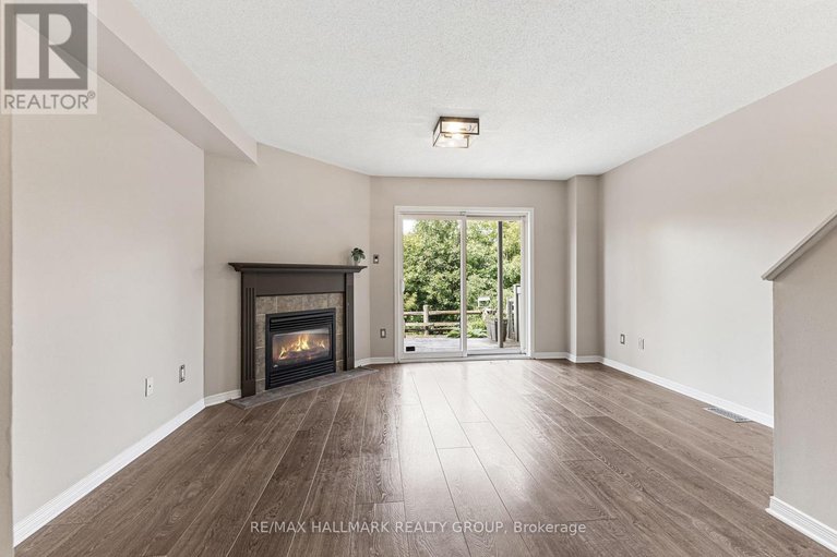 28482791/253-stroget-private/merivale-industrial-parkcitiplace/ottawa/ontario/K2E0A9_29
