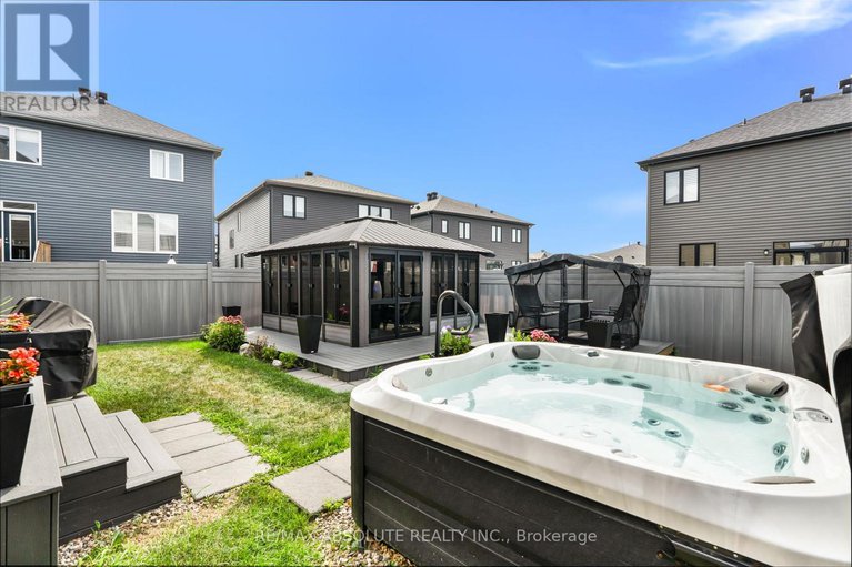 28654565/710-coast-circle/mahogany-community/ottawa/ontario/K4M0N2_27