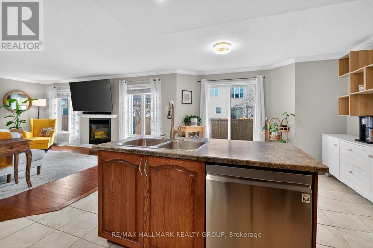 29600895/2041-cherington-crescent/avalon-east/ottawa/ontario/K4A4Z9_15